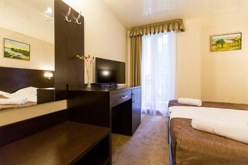 Фото номера Эконом Гостиница Hotel&amp;SPA Лафер Ренессанс 4 г. Сергиев Посад 3